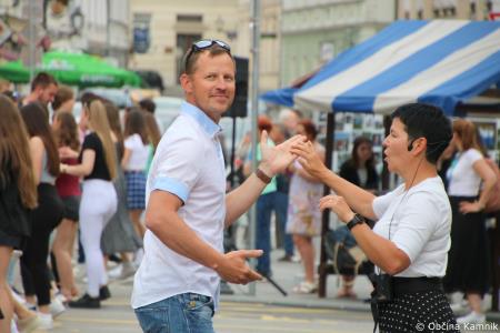 Po dveh letih Kamnik danes v znamenju maturantske četvorke (49)